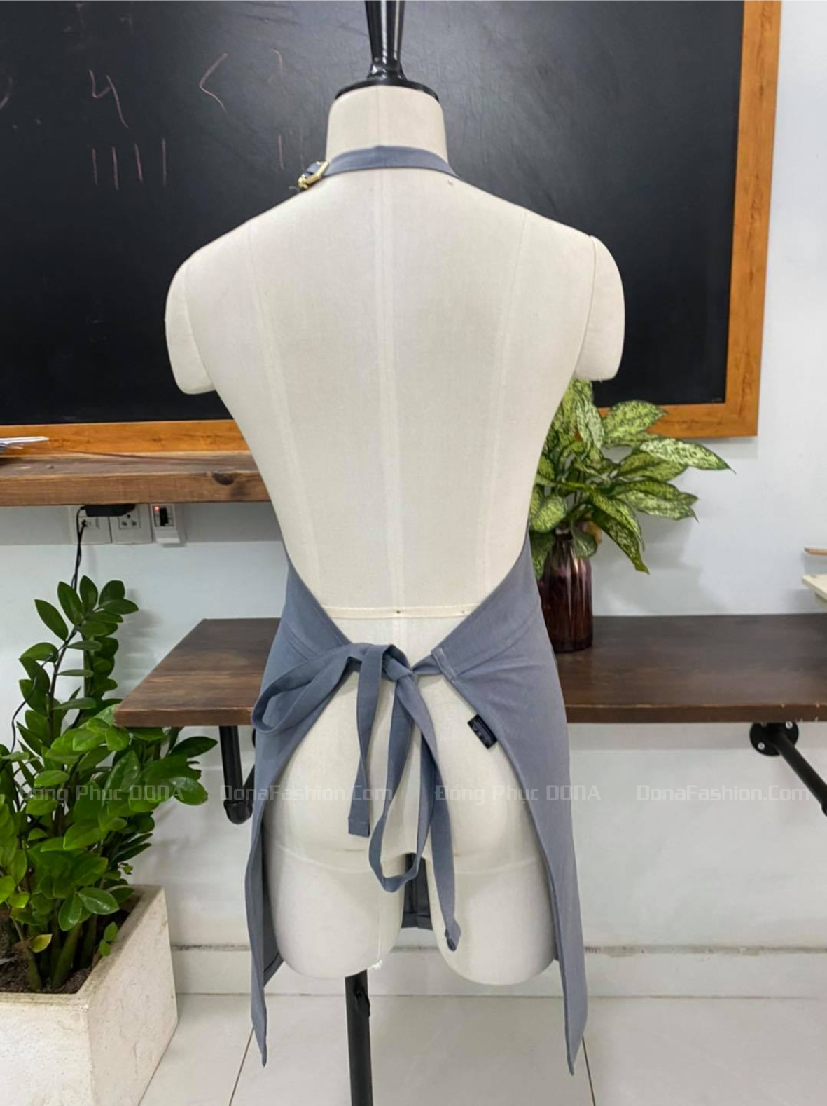 Tạp dề Nails Spa - Mẫu N04